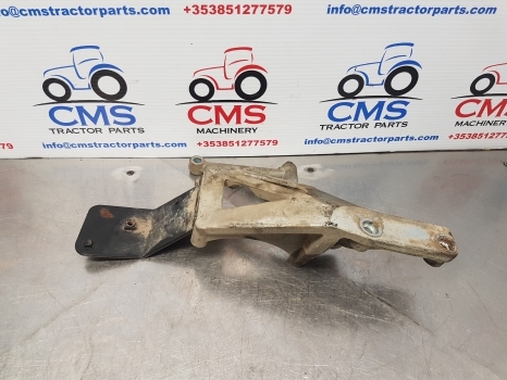 Claas Arion 530, 500, Cmatic,hexashift Alternator Support 0022356030, 0021608072 - Alternator for Farm tractor: picture 1 Claas Arion 530, 500, Cmatic,hexashift Alternator Support 0022356030, 0021608072 - Alternator for Farm tractor: picture 1