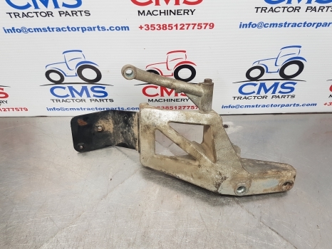 Claas Arion 530, 500, Cmatic,hexashift Alternator Support 0022356030, 0021608072 - Alternator for Farm tractor: picture 3 Claas Arion 530, 500, Cmatic,hexashift Alternator Support 0022356030, 0021608072 - Alternator for Farm tractor: picture 3