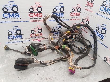 Claas Arion 640 Cab Wiring Loom 0021761573, 0022347451, 21761573, 22347451 - Cables/ Wire harness for Farm tractor: picture 1 Claas Arion 640 Cab Wiring Loom 0021761573, 0022347451, 21761573, 22347451 - Cables/ Wire harness for Farm tractor: picture 1