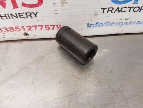 Claas Axos 340 Cx, Ceres, Ergos, Celtis Pto Drive Shaft Coupling 0011119641 - Drive shaft for Farm tractor: picture 3 Claas Axos 340 Cx, Ceres, Ergos, Celtis Pto Drive Shaft Coupling 0011119641 - Drive shaft for Farm tractor: picture 3