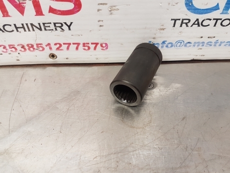 Claas Axos 340 Cx, Ceres, Ergos, Celtis Pto Drive Shaft Coupling 0011119641 - Drive shaft for Farm tractor: picture 2 Claas Axos 340 Cx, Ceres, Ergos, Celtis Pto Drive Shaft Coupling 0011119641 - Drive shaft for Farm tractor: picture 2