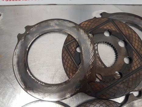 Fendt 818, 800 Series Brake Disc Kit 716150150500, 835100321071 - Brake disc: picture 5 Fendt 818, 800 Series Brake Disc Kit 716150150500, 835100321071 - Brake disc: picture 5