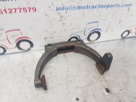 Fiat F Series F115, F120, F130, F140 Clutch Control Fork Assembly 5159010 - Clutch and parts for Farm tractor: picture 3 Fiat F Series F115, F120, F130, F140 Clutch Control Fork Assembly 5159010 - Clutch and parts for Farm tractor: picture 3