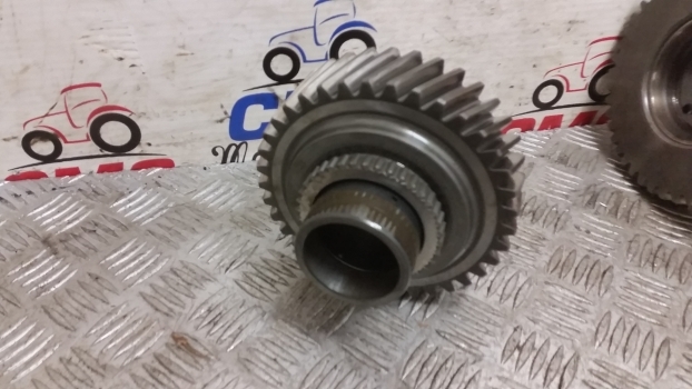 Fiat F140, F100, F110, F115, F120 Fiat Series Transmission Gear 37t 5162424 - Transmission for Farm tractor: picture 4 Fiat F140, F100, F110, F115, F120 Fiat Series Transmission Gear 37t 5162424 - Transmission for Farm tractor: picture 4