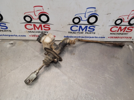Fiat New Holland F, M, 60 Series F130, M115, 8160 Clutch Master Cylinder 5150299 - Clutch cylinder for Farm tractor: picture 1 Fiat New Holland F, M, 60 Series F130, M115, 8160 Clutch Master Cylinder 5150299 - Clutch cylinder for Farm tractor: picture 1
