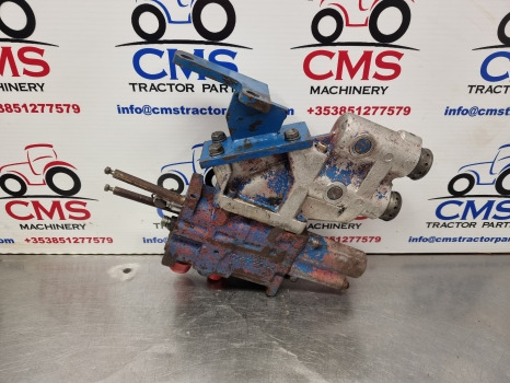 Ford 10, 30, 40, Ts10 Tw Series, Single Hydraulic Spool Valve Assy 81864873 - Hydraulics: picture 1 Ford 10, 30, 40, Ts10 Tw Series, Single Hydraulic Spool Valve Assy 81864873 - Hydraulics: picture 1
