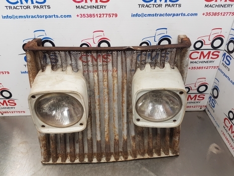 Ford 10, 30 Series 6610, 7710, 7810 Grill And Lights 83924427, E1nn8200aa98m - Grill for Farm tractor: picture 1 Ford 10, 30 Series 6610, 7710, 7810 Grill And Lights 83924427, E1nn8200aa98m - Grill for Farm tractor: picture 1