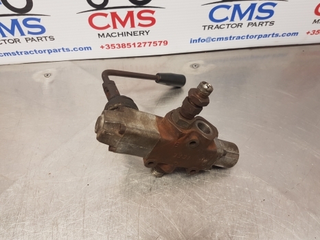 Ford 2000, John Deere, Massey Ferguson Monoblock One Section Valve 00000 - Hydraulic valve for Farm tractor: picture 3 Ford 2000, John Deere, Massey Ferguson Monoblock One Section Valve 00000 - Hydraulic valve for Farm tractor: picture 3