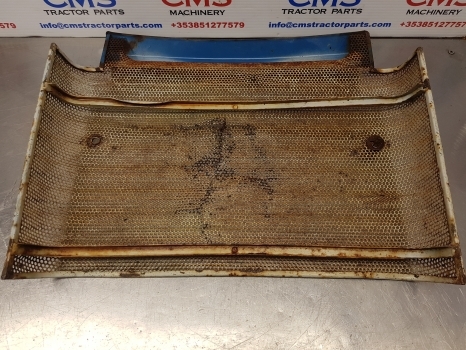 Grill for Farm tractor Ford 4000, 2000, 2100, 3000, 5000 Lower Grill Screen C5nn8202aa, 81824491: picture 9
