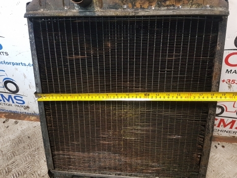 Ford 550, 655, 655a, 555a Radiator E0nn8005ea15l, 83925456 - Radiator for Backhoe loader: picture 5 Ford 550, 655, 655a, 555a Radiator E0nn8005ea15l, 83925456 - Radiator for Backhoe loader: picture 5