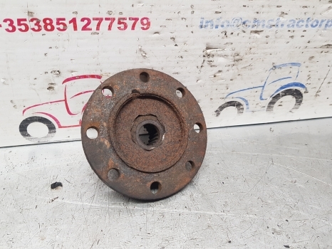 Ford 5610, 6610, 7610 Zf Apl325 Front Axle Pinion Flange E1nn3b091aa, 83927810 - Front axle for Agricultural machinery: picture 4 Ford 5610, 6610, 7610 Zf Apl325 Front Axle Pinion Flange E1nn3b091aa, 83927810 - Front axle for Agricultural machinery: picture 4