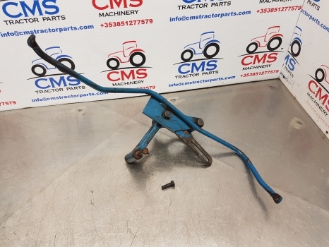 Ford 6610, 6410 Alternator Bracket E4nn10039aa, 83949802, D8nn8n096aa - Alternator for Farm tractor: picture 1 Ford 6610, 6410 Alternator Bracket E4nn10039aa, 83949802, D8nn8n096aa - Alternator for Farm tractor: picture 1