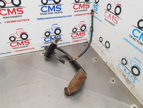 Ford 6635, 35, L, Tl, T5000, Tla, Tle, Clutch Pedal 5175711 - Clutch and parts for Agricultural machinery: picture 1 Ford 6635, 35, L, Tl, T5000, Tla, Tle, Clutch Pedal 5175711 - Clutch and parts for Agricultural machinery: picture 1