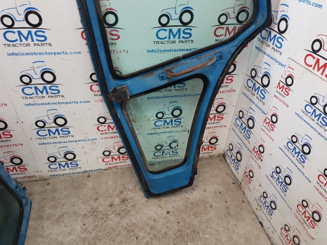 Door and parts Ford 7610, 6600 Tw10, Tw20 Q Cab Door Right Assembly D8nn9420124bc: picture 10