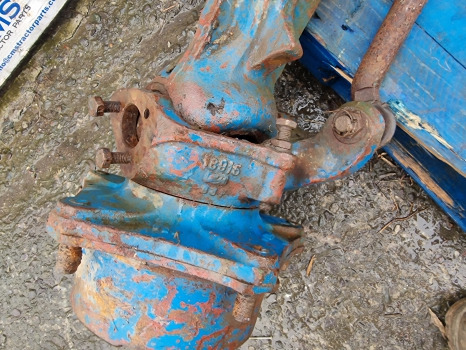 Ford 7840, 5640, 6640, 7740 Front Axle Hub Complete Rhs 18915, Car123489 - Front axle: picture 3 Ford 7840, 5640, 6640, 7740 Front Axle Hub Complete Rhs 18915, Car123489 - Front axle: picture 3