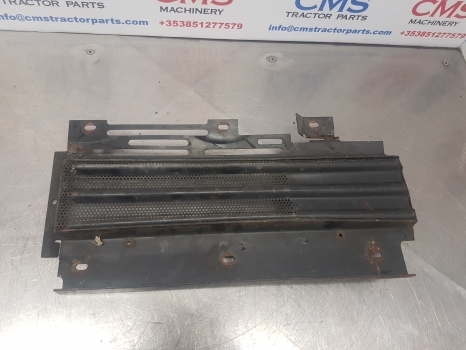 Ford 7840, 8240, 8340 Side Grill Lhs Broken Support F0nn8201ad, F0nn8201af - Grill for Farm tractor: picture 2 Ford 7840, 8240, 8340 Side Grill Lhs Broken Support F0nn8201ad, F0nn8201af - Grill for Farm tractor: picture 2