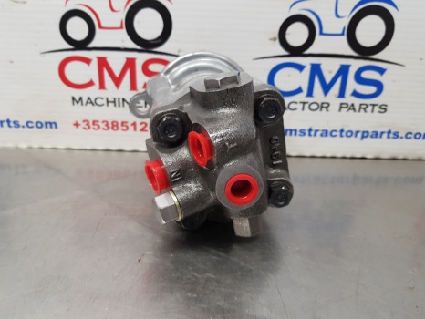 Ford County, 3000, 4000, 3500 Hydraulic Steering Pump 81816584, C7nn3a674e - Steering: picture 5 Ford County, 3000, 4000, 3500 Hydraulic Steering Pump 81816584, C7nn3a674e - Steering: picture 5