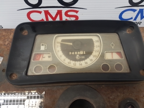 Ford Digger 10 Series, 555 Dashboard, Clock, Instrument Cluster D8nn10849ua - Dashboard for Agricultural machinery: picture 2 Ford Digger 10 Series, 555 Dashboard, Clock, Instrument Cluster D8nn10849ua - Dashboard for Agricultural machinery: picture 2