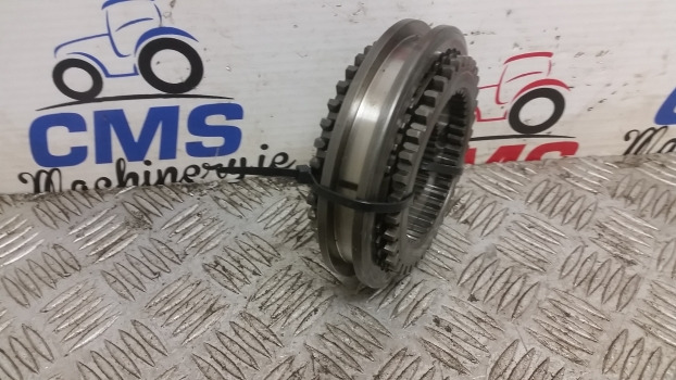 Ford New Holland 40, Ts Ts110 Transmission Synchronizer 1/2 82016904, 47131588 - Transmission: picture 3 Ford New Holland 40, Ts Ts110 Transmission Synchronizer 1/2 82016904, 47131588 - Transmission: picture 3