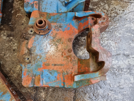 Ford Tw, 30 Series, Front Axle Support 9625687, E1nn3a042ha - Front axle: picture 1 Ford Tw, 30 Series, Front Axle Support 9625687, E1nn3a042ha - Front axle: picture 1