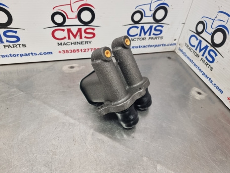 Ford Tw10, Tw Series, 9600 Brake Master Cylinder C7nn2140a, D3nn2140a - Brake cylinder for Agricultural machinery: picture 5 Ford Tw10, Tw Series, 9600 Brake Master Cylinder C7nn2140a, D3nn2140a - Brake cylinder for Agricultural machinery: picture 5