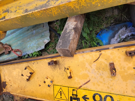 Hyundai Hx220lc Arm 3.9 M 61k6-20400, 61k6-24010 - Boom for Excavator: picture 5 Hyundai Hx220lc Arm 3.9 M 61k6-20400, 61k6-24010 - Boom for Excavator: picture 5