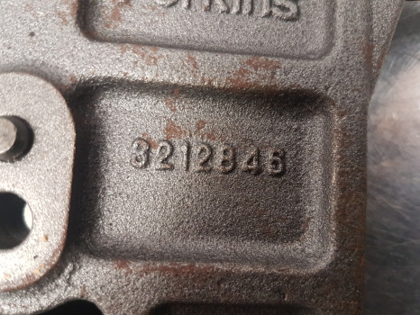 Hyundai Robex R140lc-9a, R160lc-9a Alternator Bracket Zuac-00508 - Alternator for Agricultural machinery: picture 5 Hyundai Robex R140lc-9a, R160lc-9a Alternator Bracket Zuac-00508 - Alternator for Agricultural machinery: picture 5