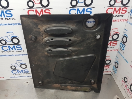 Jcb Tm310, Tm310s, Tm-w, Cab Side Panel Rhs Orginal 346/00561 - Body and exterior: picture 2 Jcb Tm310, Tm310s, Tm-w, Cab Side Panel Rhs Orginal 346/00561 - Body and exterior: picture 2