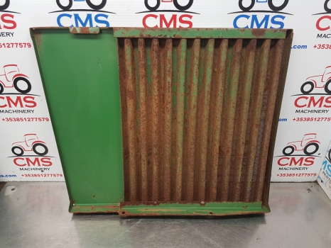 John Deere 3030, 3130, 3135, 2840 Side Grille, Grill Panel Lh Al30545, Ar72859 - Grill: picture 2 John Deere 3030, 3130, 3135, 2840 Side Grille, Grill Panel Lh Al30545, Ar72859 - Grill: picture 2