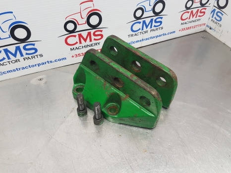 John Deere 6000, 6010, 6020 Series Top Link Bracket L78801, L78802 - Suspension: picture 2 John Deere 6000, 6010, 6020 Series Top Link Bracket L78801, L78802 - Suspension: picture 2