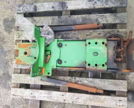 John Deere 6000 Series 6230 Pick Up Hitch For Parts Al171102, Al212818, Al222240 - Frame/ Chassis: picture 1 John Deere 6000 Series 6230 Pick Up Hitch For Parts Al171102, Al212818, Al222240 - Frame/ Chassis: picture 1
