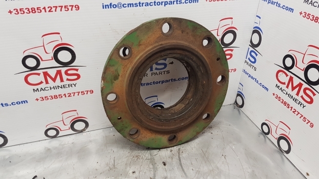 John Deere 6000 Series 6300, 6400, 6320, 6420 Front Axle Hub Bolt Plate L100238 - Wheel hub for Farm tractor: picture 3 John Deere 6000 Series 6300, 6400, 6320, 6420 Front Axle Hub Bolt Plate L100238 - Wheel hub for Farm tractor: picture 3