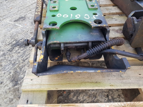 John Deere 6100, 6200, 6300, 6400 Pick Up Hitch Complete Al80042, Al80043 - Frame/ Chassis: picture 5 John Deere 6100, 6200, 6300, 6400 Pick Up Hitch Complete Al80042, Al80043 - Frame/ Chassis: picture 5