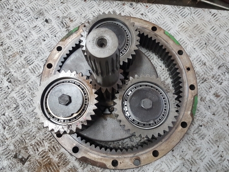 John Deere 6r, 7r 6210r Rear Axle Shaft Gear Carrier R323474, R305542, R305542 - Rear axle for Farm tractor: picture 4 John Deere 6r, 7r 6210r Rear Axle Shaft Gear Carrier R323474, R305542, R305542 - Rear axle for Farm tractor: picture 4