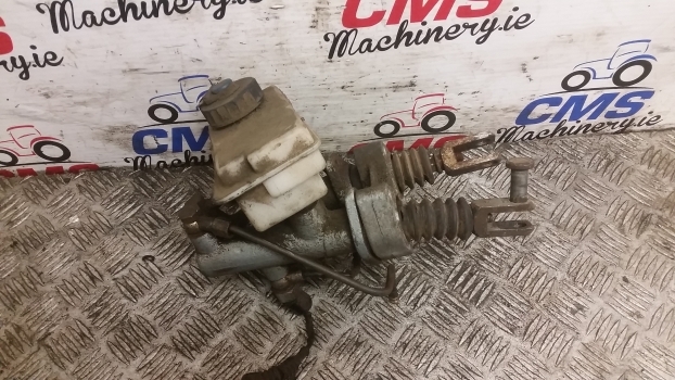 Landini Mythos Series 115 Brake Master Cylinders Kit 3666220m91 - Brake cylinder for Farm tractor: picture 2 Landini Mythos Series 115 Brake Master Cylinders Kit 3666220m91 - Brake cylinder for Farm tractor: picture 2