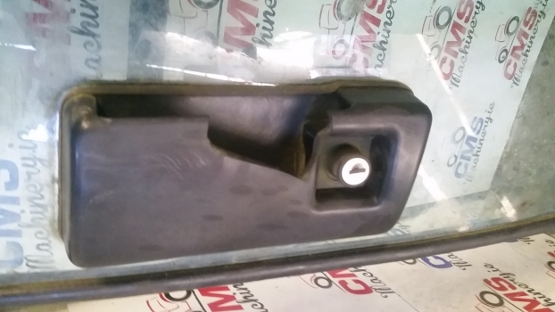 Landini Mythos Tdi 115 Cab Door Right Complete 3656166m1 - Door and parts for Farm tractor: picture 1 Landini Mythos Tdi 115 Cab Door Right Complete 3656166m1 - Door and parts for Farm tractor: picture 1