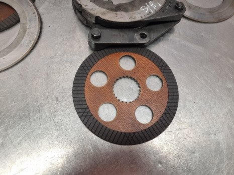 Landini Vision Mithos, 105 Brake Actuator 3304634m91, 3308792m91, 6531756m91 - Brake parts: picture 5 Landini Vision Mithos, 105 Brake Actuator 3304634m91, 3308792m91, 6531756m91 - Brake parts: picture 5