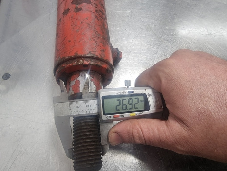 Manitou Hydraulic Ram Hydraulic Lift Cylinder, Assorted - Hydraulics: picture 5 Manitou Hydraulic Ram Hydraulic Lift Cylinder, Assorted - Hydraulics: picture 5