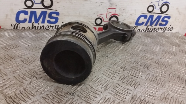 Massey Ferguson 135, 140, 145 Ad3.152 Piston, Con Rod, Rings 82111, 84774, 84957 - Engine and parts: picture 4 Massey Ferguson 135, 140, 145 Ad3.152 Piston, Con Rod, Rings 82111, 84774, 84957 - Engine and parts: picture 4