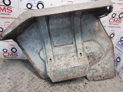 Massey Ferguson 135 Mudguard Rhs 1884878m91 - Fender for Agricultural machinery: picture 4 Massey Ferguson 135 Mudguard Rhs 1884878m91 - Fender for Agricultural machinery: picture 4