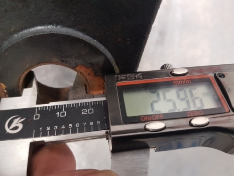 Hydraulics for Farm tractor Massey Ferguson 4255, 4220 4000, 4100 Series Cross Shaft Lift Arm Rhs 3817639m91: picture 6