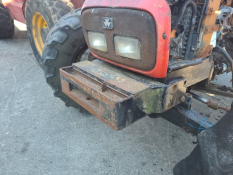 Massey Ferguson 4355, 4325, 4335, 4345, 4360, 4370, 4265 Front Weight Carrier - Counterweight: picture 2 Massey Ferguson 4355, 4325, 4335, 4345, 4360, 4370, 4265 Front Weight Carrier - Counterweight: picture 2