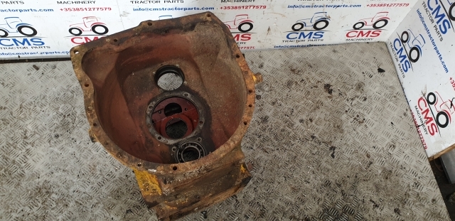 Massey Ferguson 50hx Transmission Housing 1475614m2 - Transmission for Backhoe loader: picture 2 Massey Ferguson 50hx Transmission Housing 1475614m2 - Transmission for Backhoe loader: picture 2