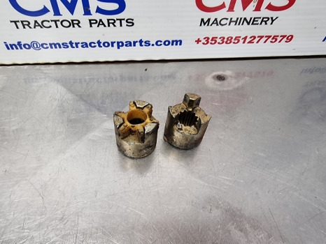 Massey Ferguson 698t, 675, 690, 1004, Steering Coupling 1680354m2 - Steering: picture 3 Massey Ferguson 698t, 675, 690, 1004, Steering Coupling 1680354m2 - Steering: picture 3
