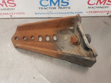 Massey Ferguson 7719 Class Series, Mudguard Support Lhs 4273670m1, 0011450320 - Fender for Farm tractor: picture 1 Massey Ferguson 7719 Class Series, Mudguard Support Lhs 4273670m1, 0011450320 - Fender for Farm tractor: picture 1
