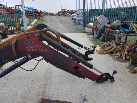 Mccormick Mc 130 Power4 Tier 3, 120, 110, Front Loader Complete - Front loader for tractor: picture 5 Mccormick Mc 130 Power4 Tier 3, 120, 110, Front Loader Complete - Front loader for tractor: picture 5