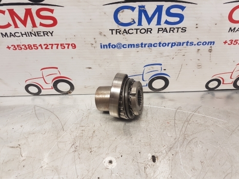 Mccormick Mc, Mc100, Case Mx, Mxc, Mx100 Transmission Shaft Collar 1345906c1 - Transmission for Farm tractor: picture 2 Mccormick Mc, Mc100, Case Mx, Mxc, Mx100 Transmission Shaft Collar 1345906c1 - Transmission for Farm tractor: picture 2