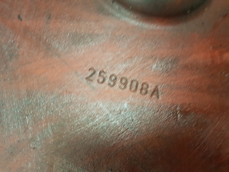 Mccormick Mc, Mc100, Case Mx80c, Mx100c Transmission Housing Plate 259908a5 - Transmission for Farm tractor: picture 5 Mccormick Mc, Mc100, Case Mx80c, Mx100c Transmission Housing Plate 259908a5 - Transmission for Farm tractor: picture 5