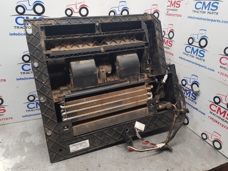 Merlo Tf35.7 Cs 115 Webasto Air Conditioning Unit Assy 21744934, 6231364a, - A/C part for Agricultural machinery: picture 1 Merlo Tf35.7 Cs 115 Webasto Air Conditioning Unit Assy 21744934, 6231364a, - A/C part for Agricultural machinery: picture 1