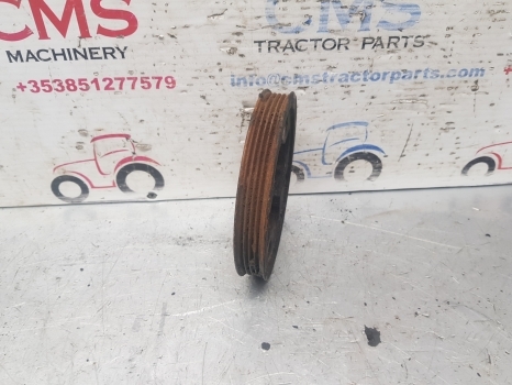 New Holland Case T6000, Maxxum T6070 Engine Crankshaft Pulley 2853546; 504046450 - Engine and parts for Farm tractor: picture 3 New Holland Case T6000, Maxxum T6070 Engine Crankshaft Pulley 2853546; 504046450 - Engine and parts for Farm tractor: picture 3
